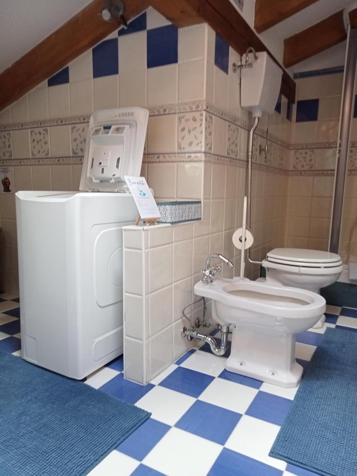 Apartamento La Casa Di Athos Tenna Exterior foto